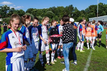 Bild 40 - wBJ SV Henstedt Ulzburg - Hamburger SV : Ergebnis: 0:2